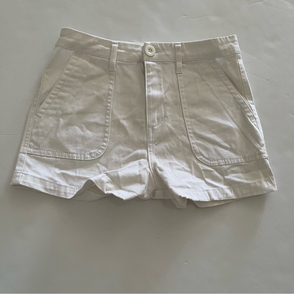 Copper Key High Waist Classic White Shorts - Picture 1 of 3